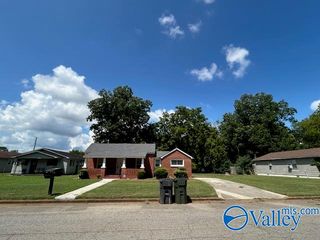 509 12th Avenue NW, Decatur, AL 35601