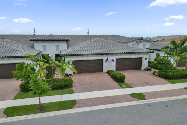 8334 W Blue Spring Drive, Parkland, FL 33067