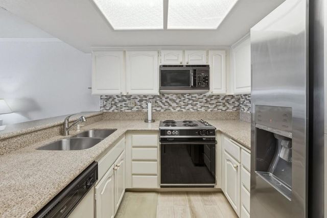 500 E Amado Road 511, Palm Springs, CA 92262