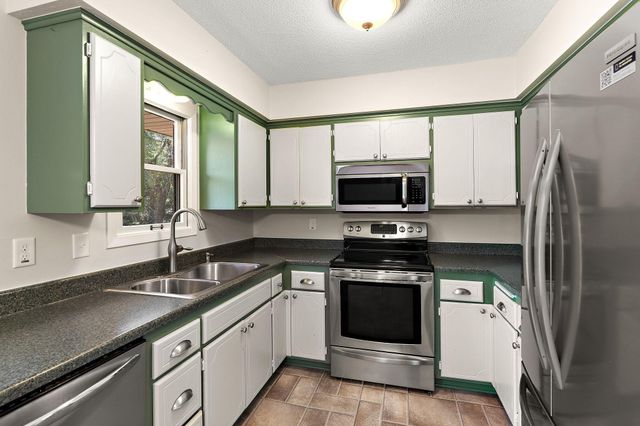 7716 Humboldt Avenue N, Brooklyn Park, MN 55444