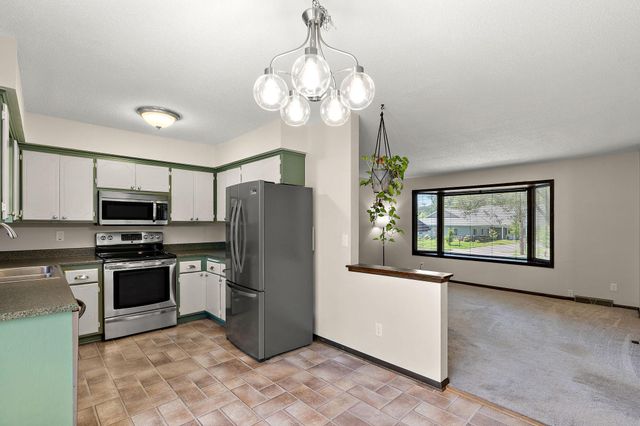 7716 Humboldt Avenue N, Brooklyn Park, MN 55444