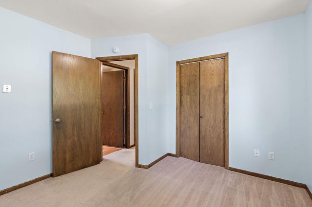 7716 Humboldt Avenue N, Brooklyn Park, MN 55444