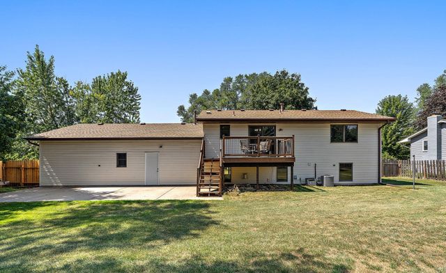 7716 Humboldt Avenue N, Brooklyn Park, MN 55444
