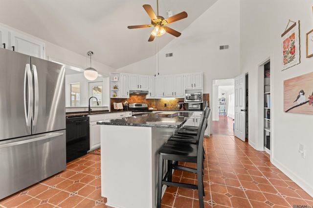 2941 Lockefield Dr, Baton Rouge, LA 70816