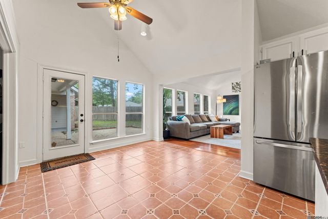 2941 Lockefield Dr, Baton Rouge, LA 70816