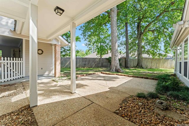 2941 Lockefield Dr, Baton Rouge, LA 70816
