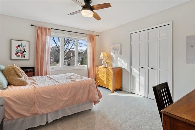 2243 Aster Court, Naperville, IL 60565