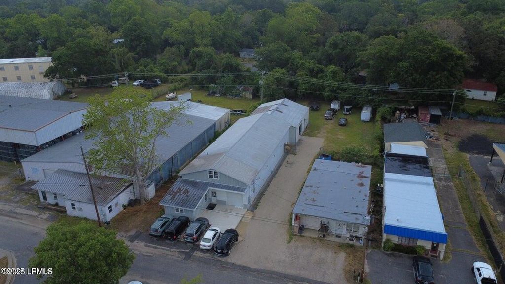 2728 Depot Road, Beaufort, SC 29902