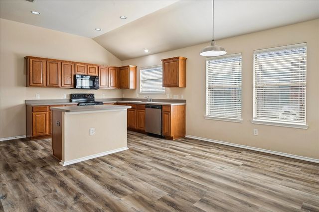 8701 Sagebrush Trail, Cross Roads, TX 76227