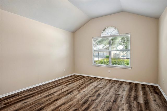 8701 Sagebrush Trail, Cross Roads, TX 76227