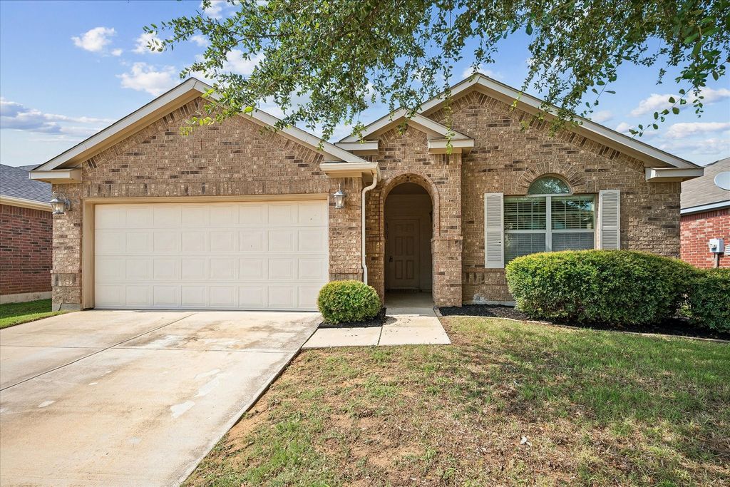 8701 Sagebrush Trail, Cross Roads, TX 76227