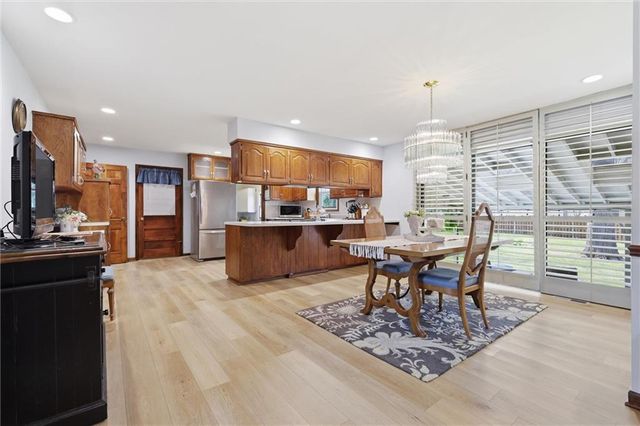 4950 Parish Drive, Roeland Park, KS 66205