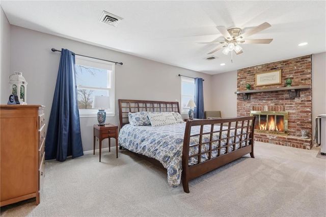 4950 Parish Drive, Roeland Park, KS 66205