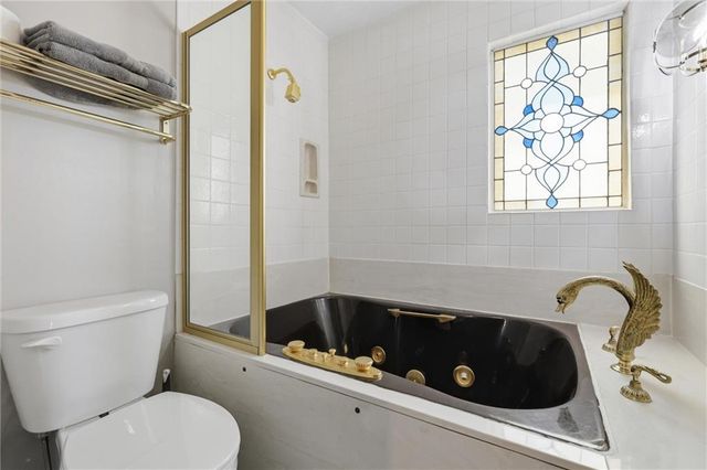 4950 Parish Drive, Roeland Park, KS 66205