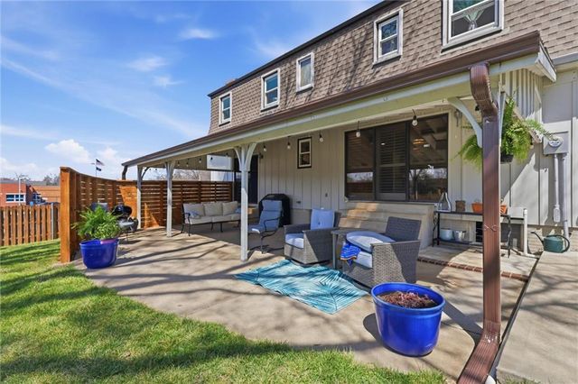 4950 Parish Drive, Roeland Park, KS 66205