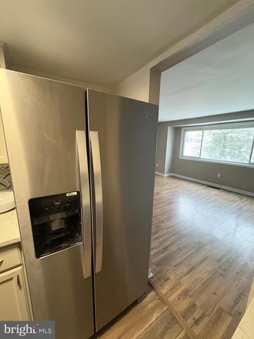 9432 MERRYREST RD, Columbia, MD 21045