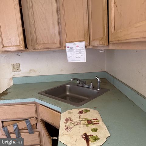 434 SCHILLER AVE, Hamilton, NJ 08610