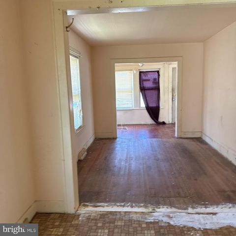 434 SCHILLER AVE, Hamilton, NJ 08610