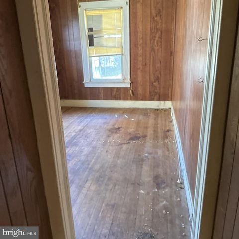 434 SCHILLER AVE, Hamilton, NJ 08610