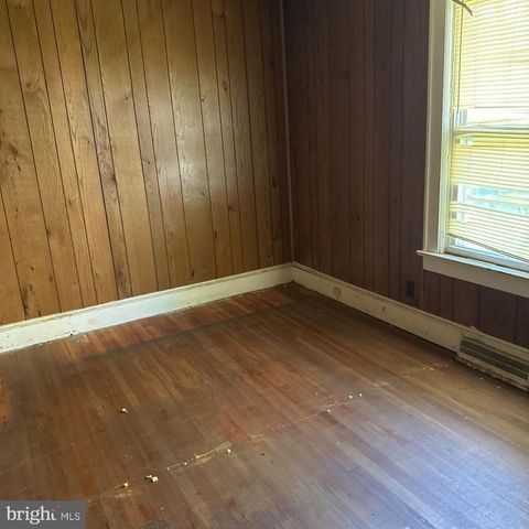 434 SCHILLER AVE, Hamilton, NJ 08610