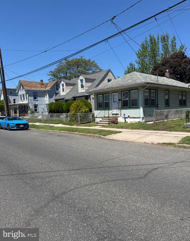 434 SCHILLER AVE, Hamilton, NJ 08610