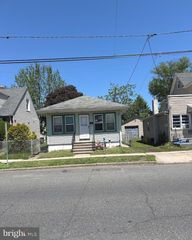 434 SCHILLER AVE, Hamilton, NJ 08610