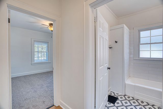 1222 Vann Avenue, Evansville, IN 47714