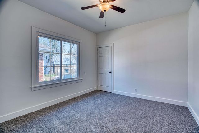 1222 Vann Avenue, Evansville, IN 47714