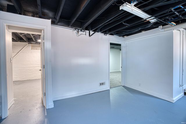 1222 Vann Avenue, Evansville, IN 47714