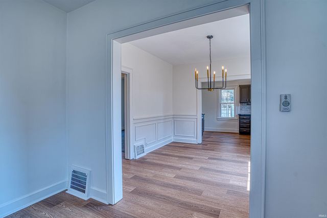 1222 Vann Avenue, Evansville, IN 47714