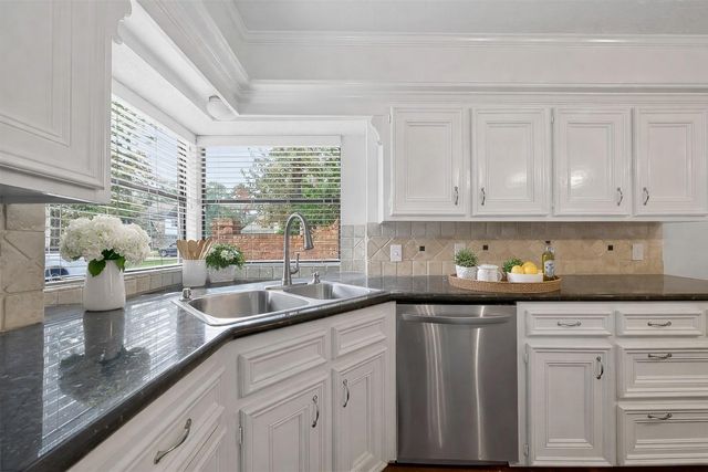 9411 Fenchurch Drive, Spring, TX 77379