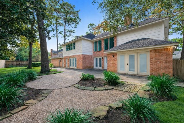 9411 Fenchurch Drive, Spring, TX 77379