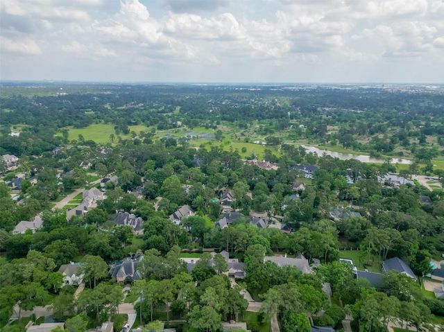 9411 Fenchurch Drive, Spring, TX 77379