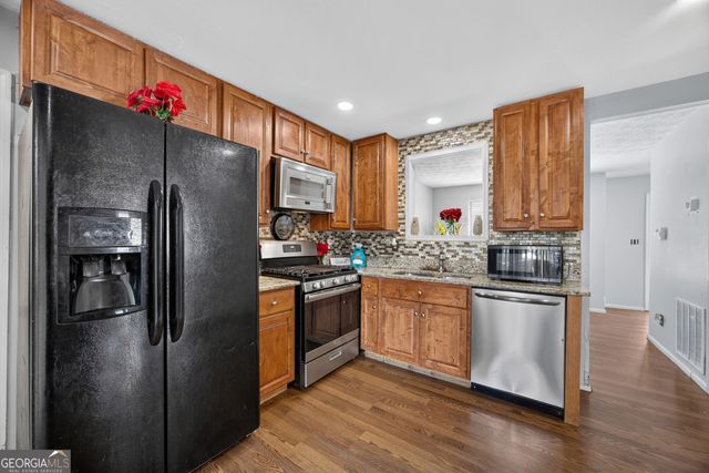 1395 Ling Drive, Austell, GA 30168