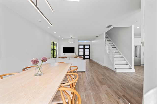 4070 NW 58th Lane, Boca Raton, FL 33496