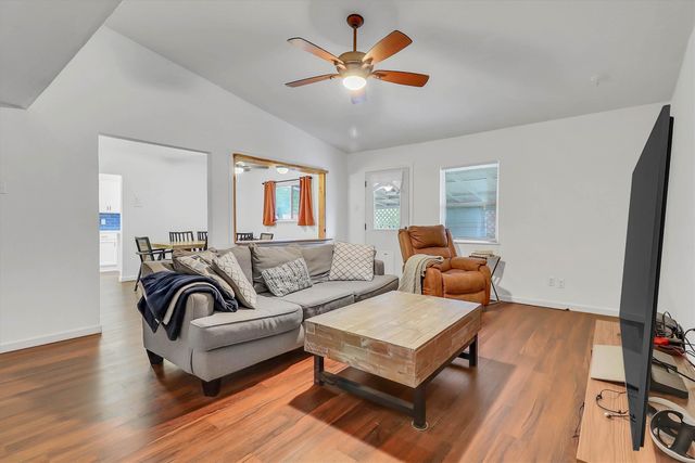 913 Shenandoah Drive, Plano, TX 75023