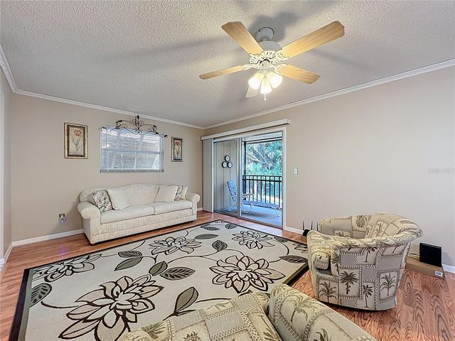 130 JASMINE WOODS COURT 10D, Deltona, FL 32725