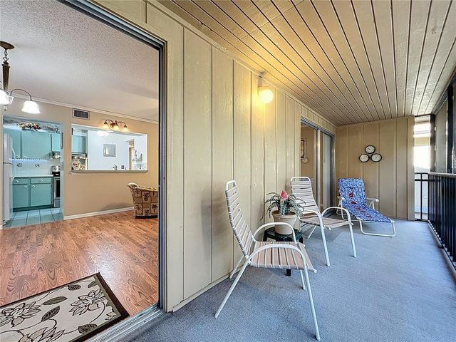 130 JASMINE WOODS COURT 10D, Deltona, FL 32725