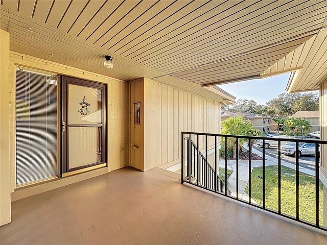 130 JASMINE WOODS COURT 10D, Deltona, FL 32725