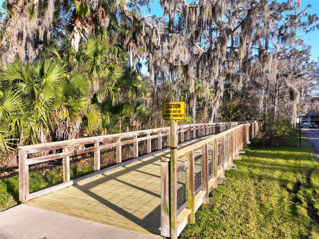 130 JASMINE WOODS COURT 10D, Deltona, FL 32725