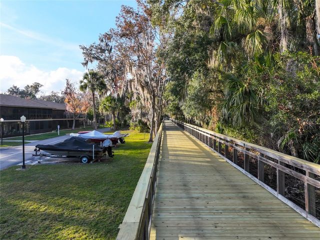 130 JASMINE WOODS COURT 10D, Deltona, FL 32725