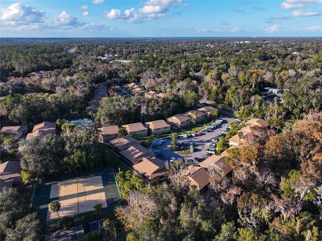 130 JASMINE WOODS COURT 10D, Deltona, FL 32725