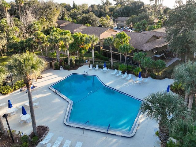 130 JASMINE WOODS COURT 10D, Deltona, FL 32725