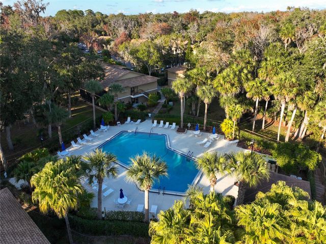 130 JASMINE WOODS COURT 10D, Deltona, FL 32725