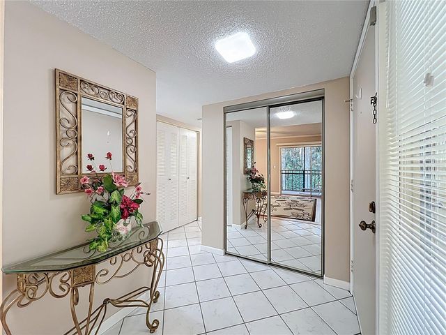 130 JASMINE WOODS COURT 10D, Deltona, FL 32725