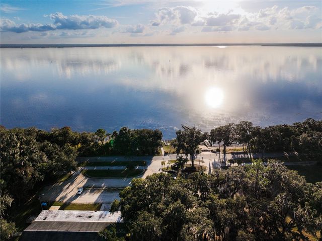 130 JASMINE WOODS COURT 10D, Deltona, FL 32725