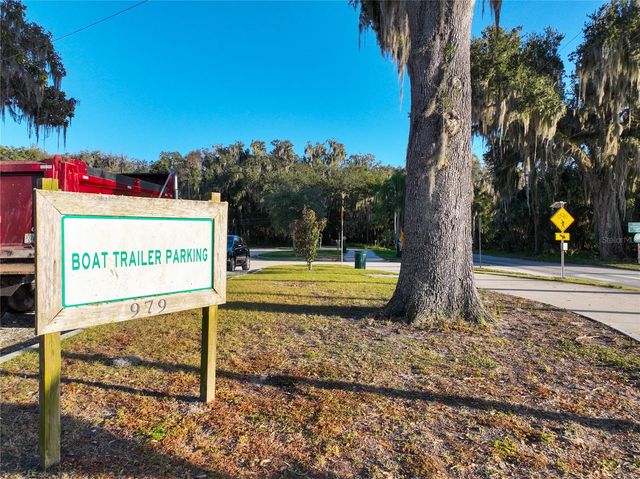 130 JASMINE WOODS COURT 10D, Deltona, FL 32725