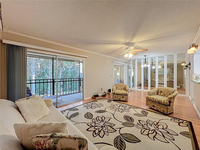 130 JASMINE WOODS COURT 10D, Deltona, FL 32725