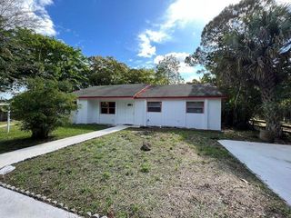 5170 2nd Road, Lake Worth, FL 33467