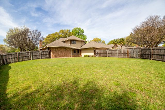 1602 Camelot Lane, Rowlett, TX 75088
